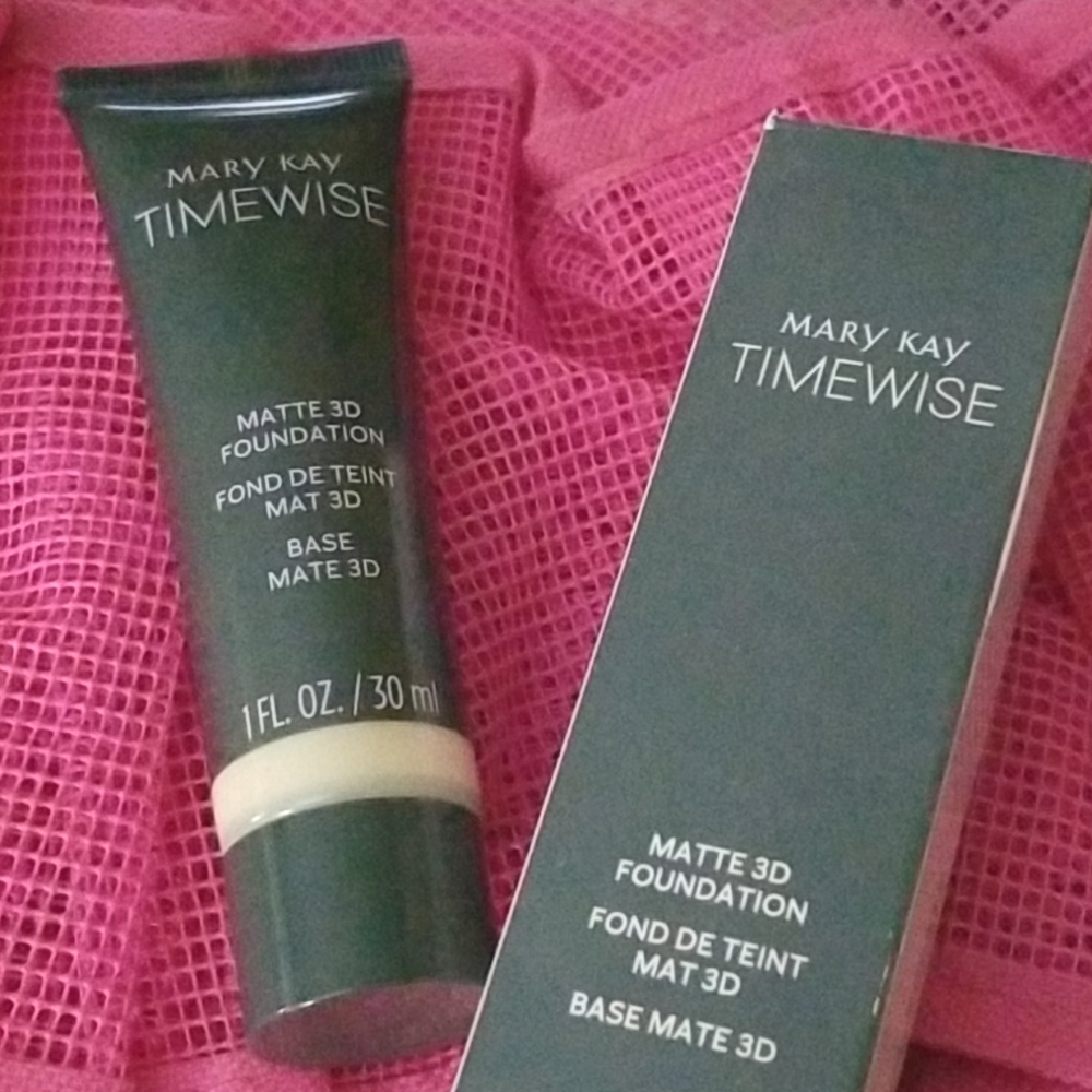 Mary Kay Matte 3D Foundation